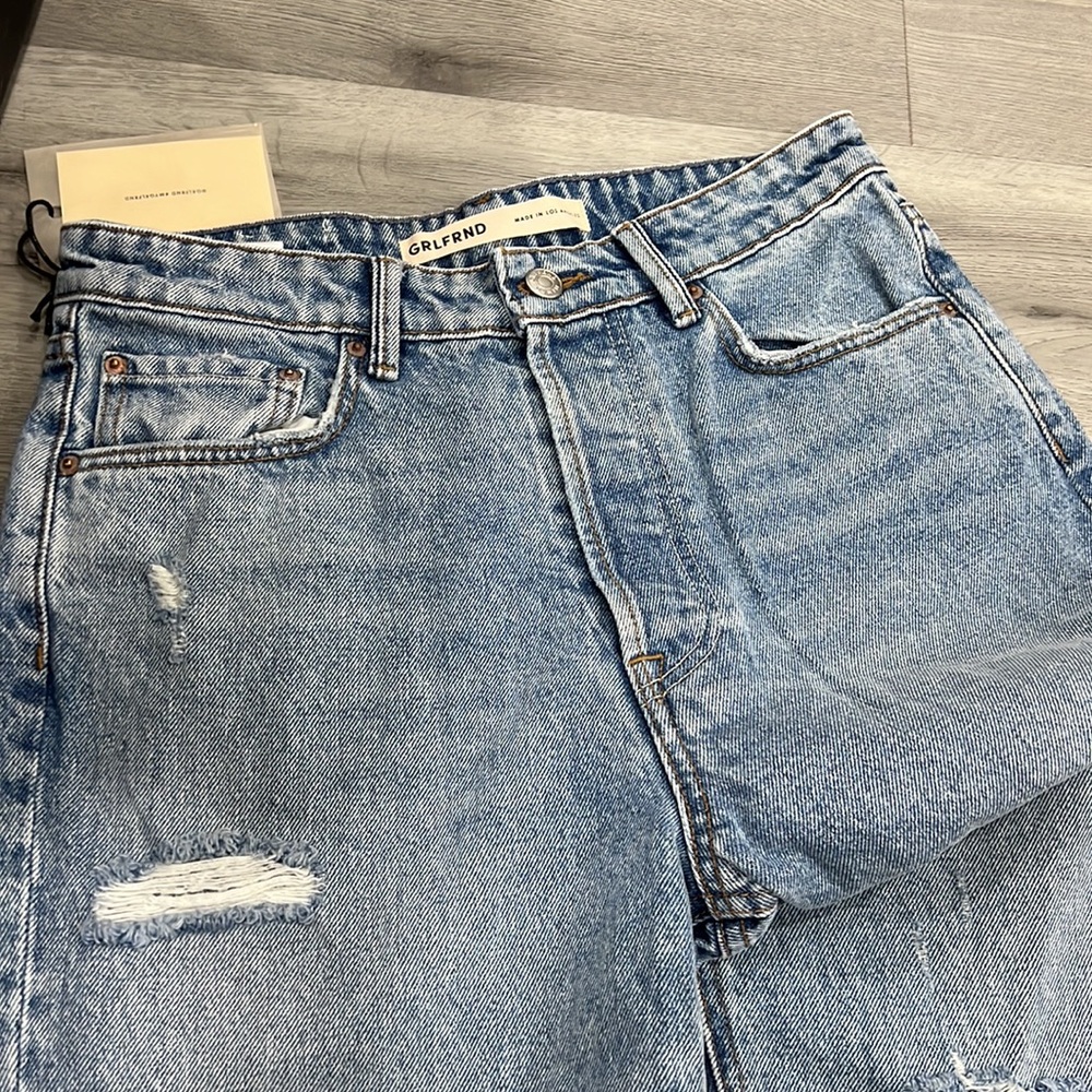 GRLFRND Karolina High Rise Straight Crop in Larchmont with Rips - Picture 5 of 8